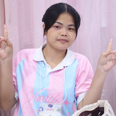 นางสาวธารินทิพย์ ฉลองบุญ (บีม)